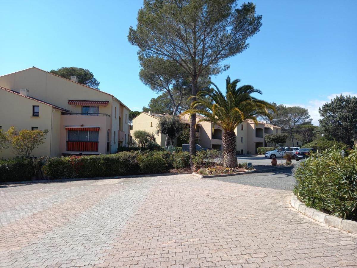 Les Hauts Du Golf Rez De Jardin Piscine Tennis Saint-Raphaël Exterior foto
